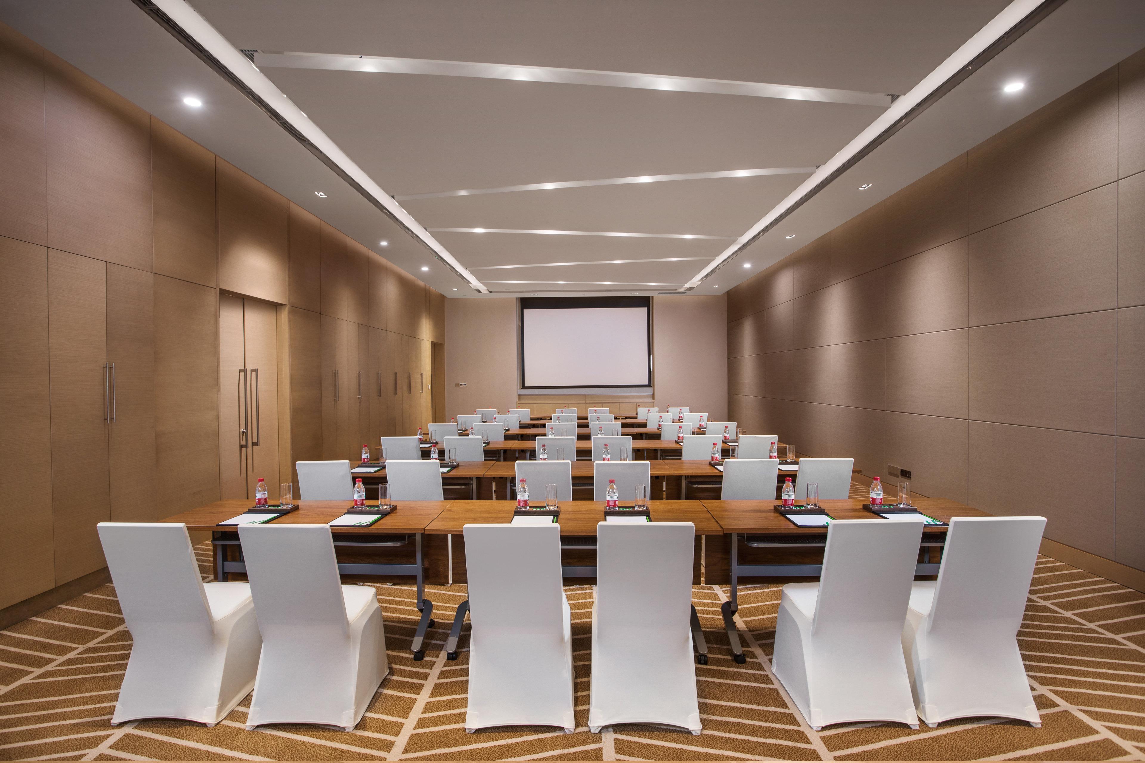 Holiday Inn Wuxi Taihu New City By Ihg Exterior photo