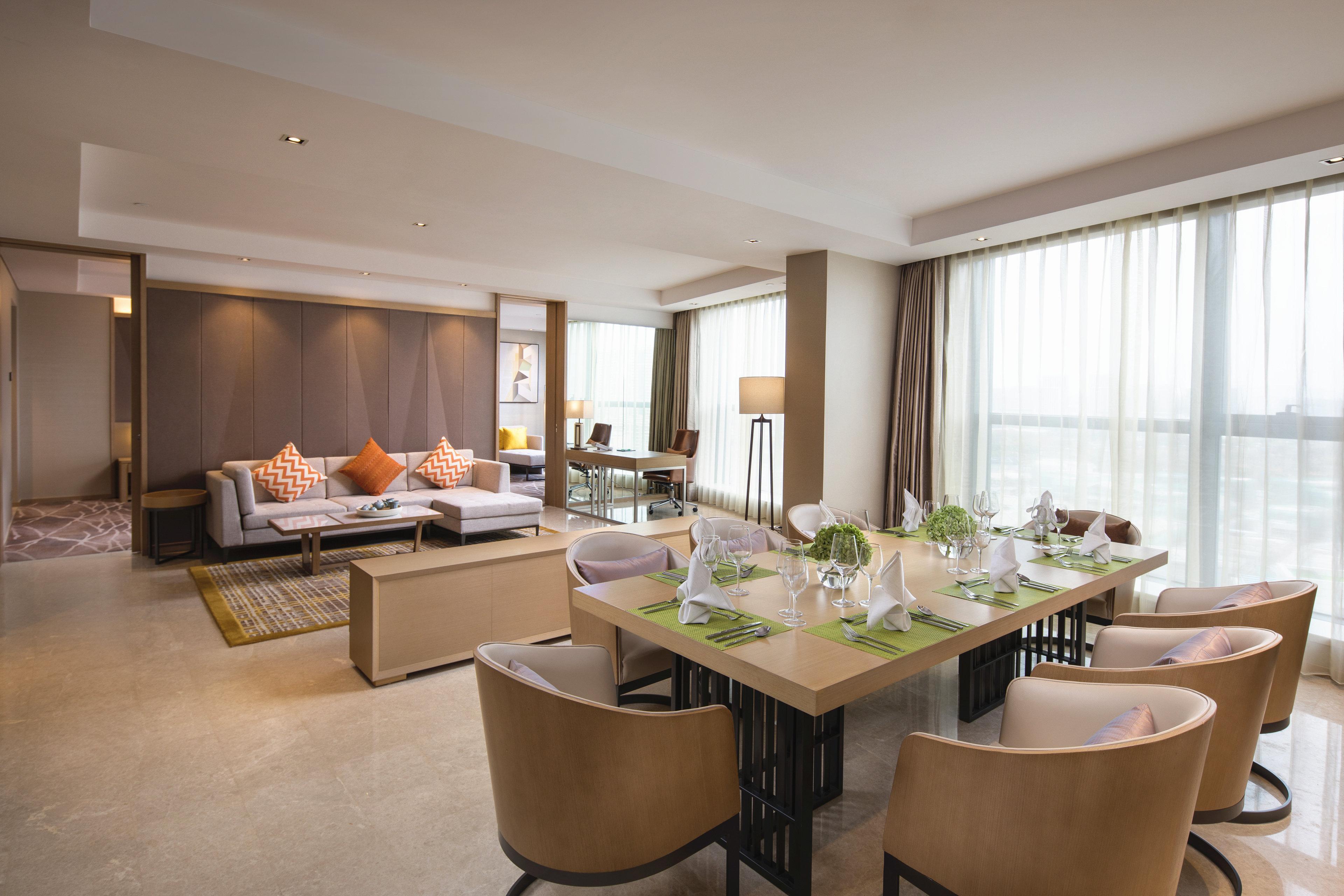Holiday Inn Wuxi Taihu New City By Ihg Exterior photo